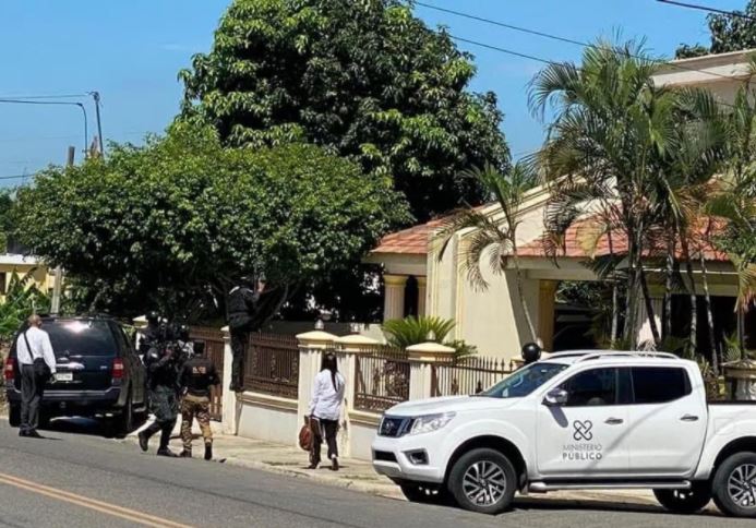 Continúan allanamientos en Moca y Santiago por Operación Falcón