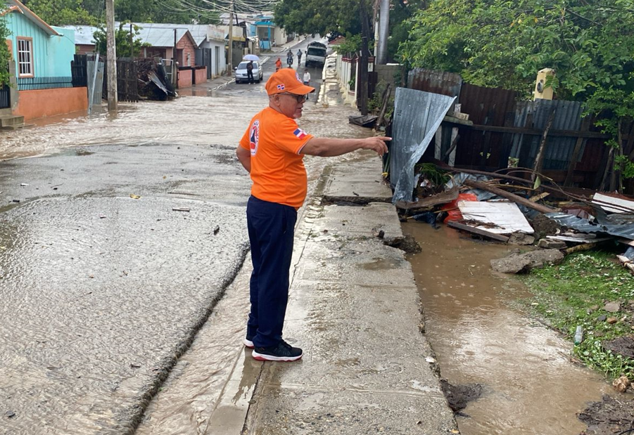 Lluvias dejan 3,690 desplazados y 738 viviendas afectadas; 15 localidades incomunicadas