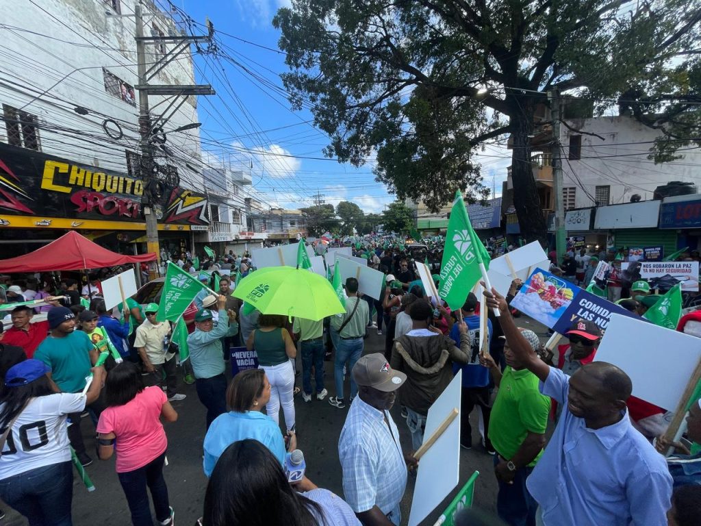 Arranca marcha de la Fuerza del Pueblo, que busca llamar la atención del Gobierno