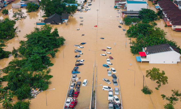 Así ha quedado el panorama, luego de las inundaciones en Indonesia, Sri Lanka y Tailandia