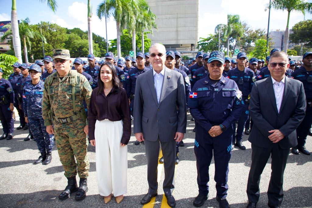 Gobierno desplegará 27 mil agentes en las calles con el operativo navideño