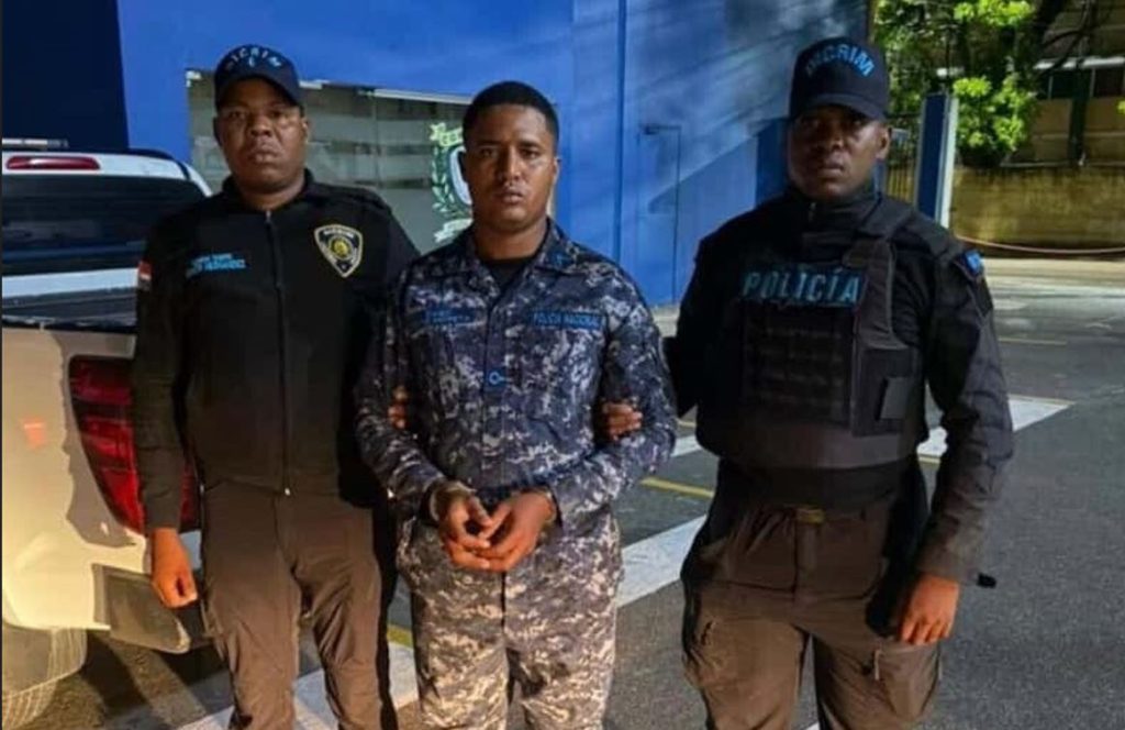Envían a prisión preventiva al cabo acusado de matar a Darlin Mercado durante operativo en Guajimía