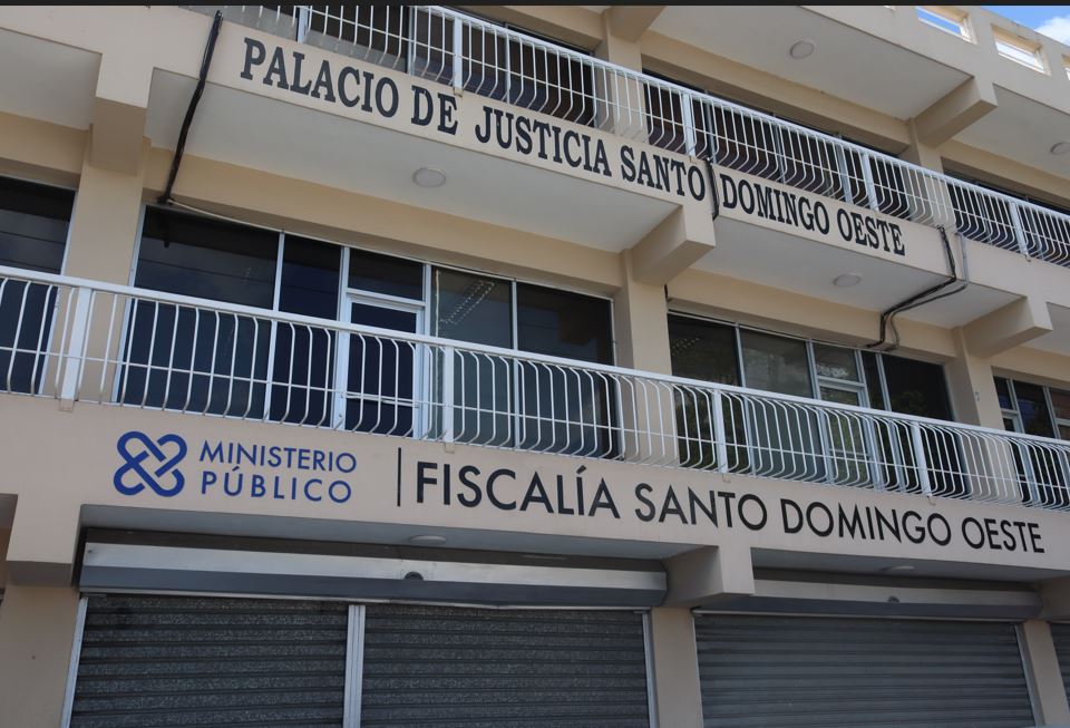 MP deposita solicitud de coerción contra cabo policial que mató a Darlin Mercado en Guajimía