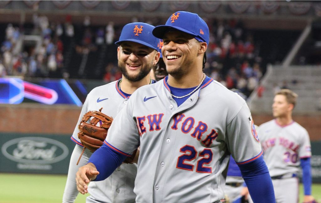 Palo de 430 pies de Juan Soto ayuda en victoria de alicaídos Mets de Nueva York