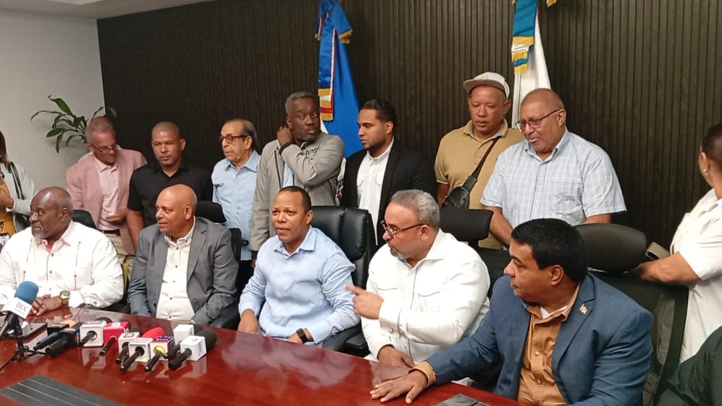 UNET garantiza que no aumentará precio del pasaje, pese al alza de costos operativos